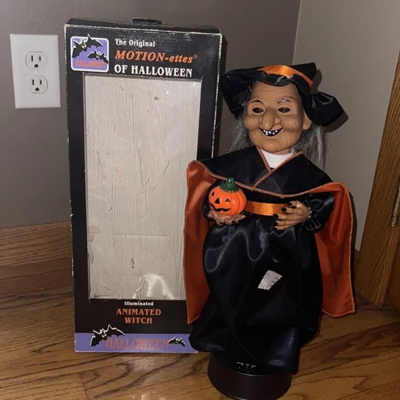 Holiday Vintage Original 1994 Of Halloween Lightup Witch With Box Poshmark